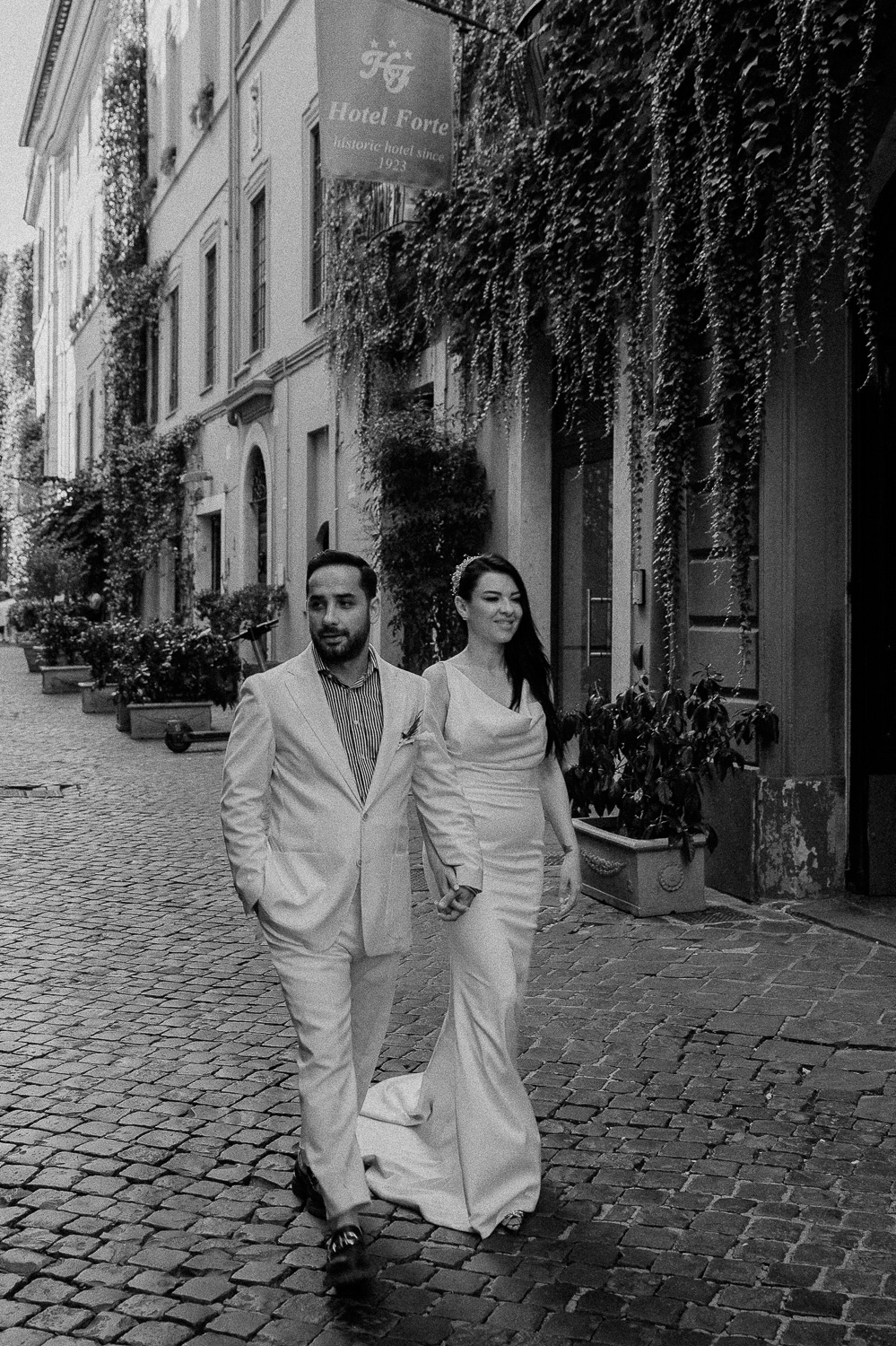 Ezgi & Özgün #yurtdışında düğün #roma'da düğün